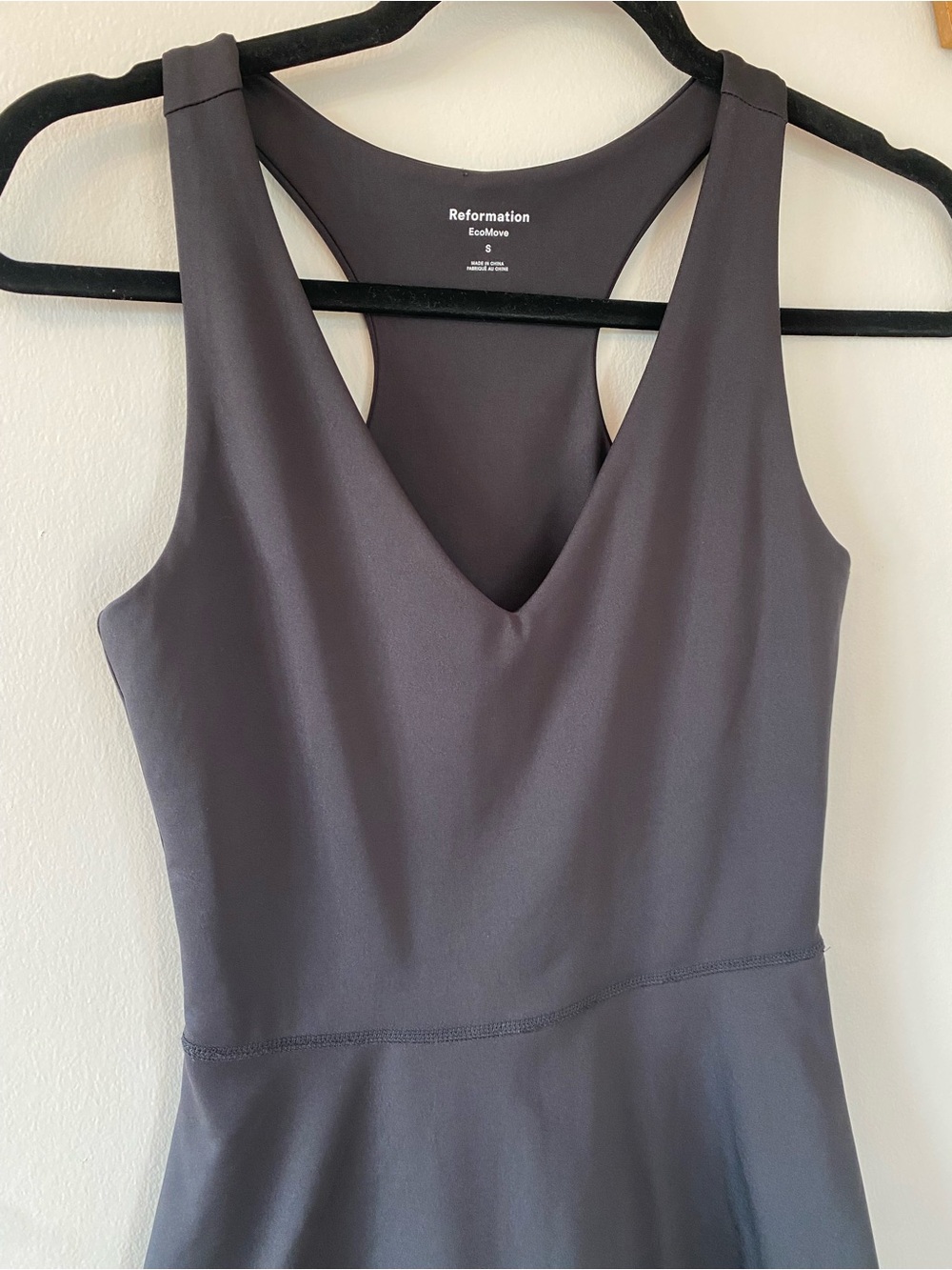 Reformation Bella Ecomove Active Dress in black - size small - Picture 5 of 8